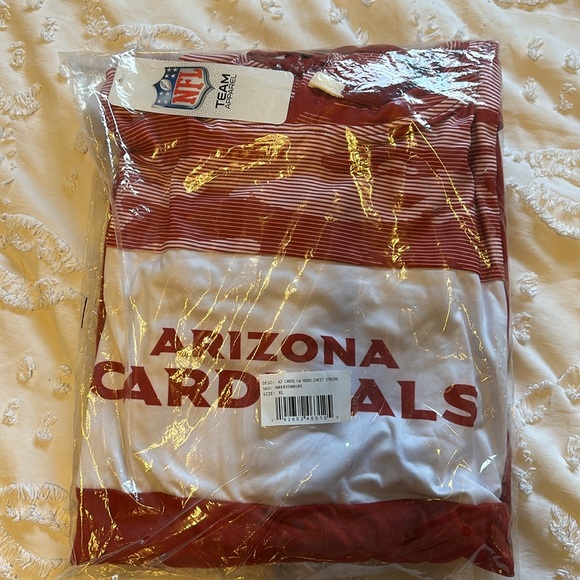 ARIZONA CARDINALS TEAM COLOR LIGHTWEIGHT
HOOD W/ CAMO LINES YOKE & HOOD - Picture 3 of 3